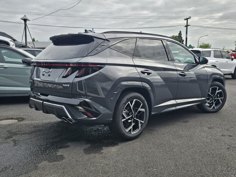 2025 Hyundai Tucson N Tucson Hybrid LTD N-Line AWD image 3