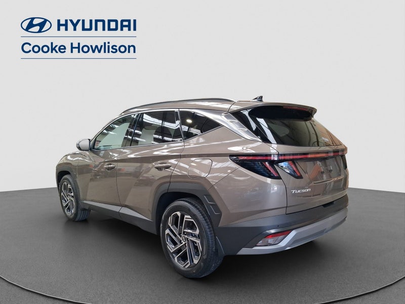 2025 Hyundai Tucson NX4 Elite AWD HEV image 4
