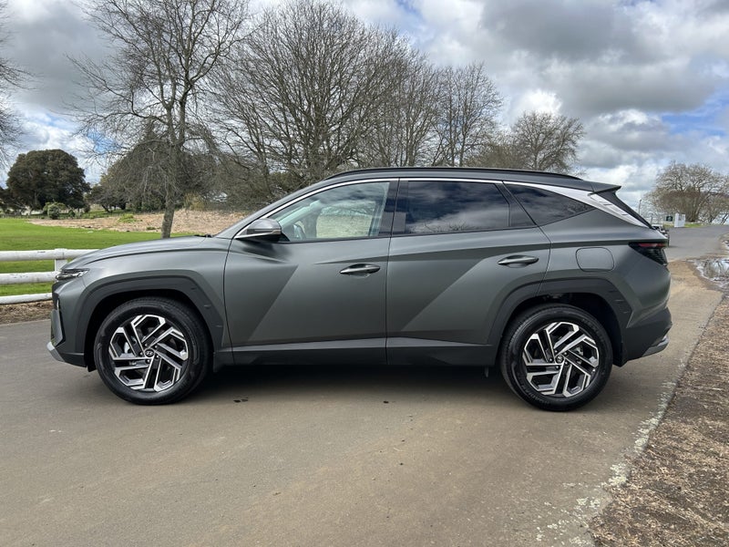 2025 Hyundai Tucson NX4 Hybrid Elite SUV 1.6T 2... image 5