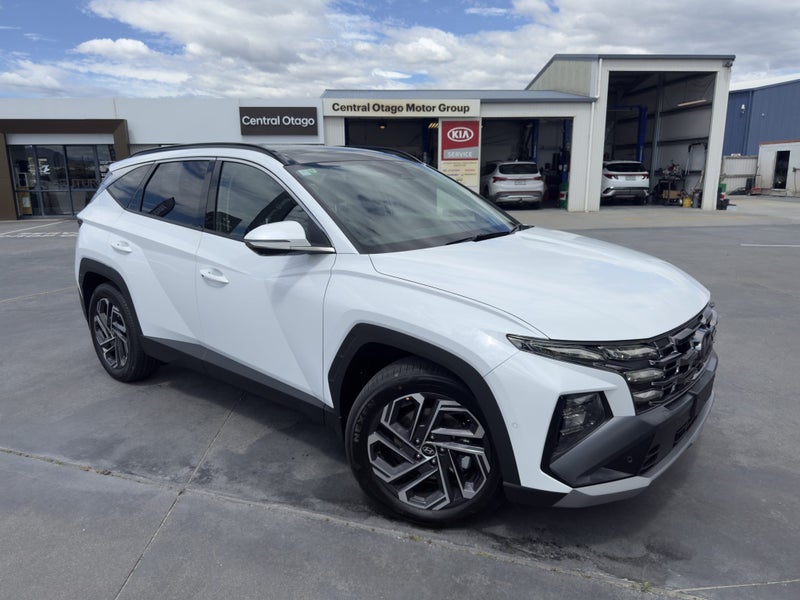 2025 Hyundai Tucson NX4 Hybrid Limited SUV 1.6T... image 2