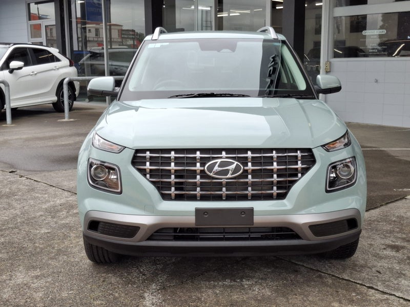 2025 Hyundai Venue Elite 1.6P/6At - image 2