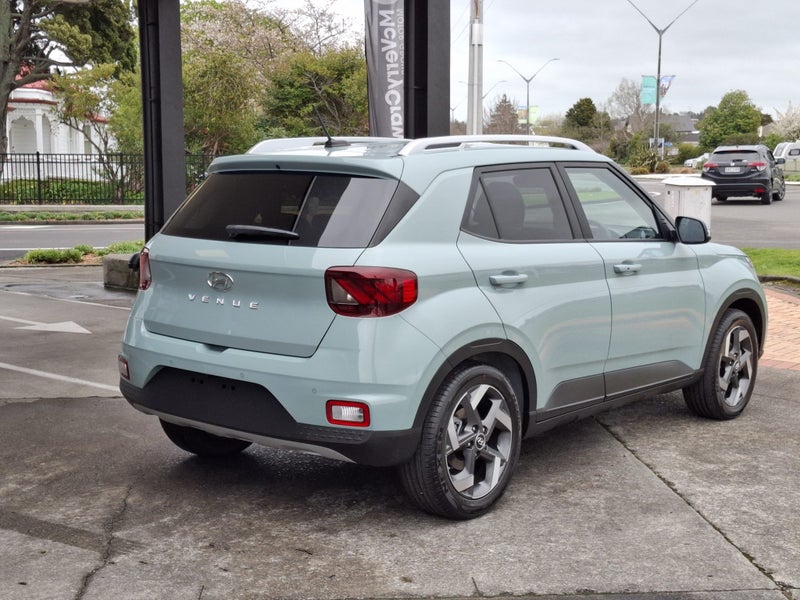 2025 Hyundai Venue Elite 1.6P/6At - image 4