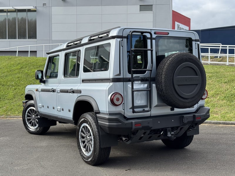 2025 INEOS Grenadier Fieldmaster 3.0L Diesel 4X4 image 3
