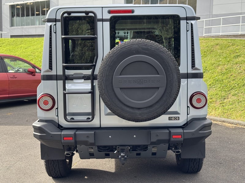 2025 INEOS Grenadier Fieldmaster 3.0L Diesel 4X4 image 5