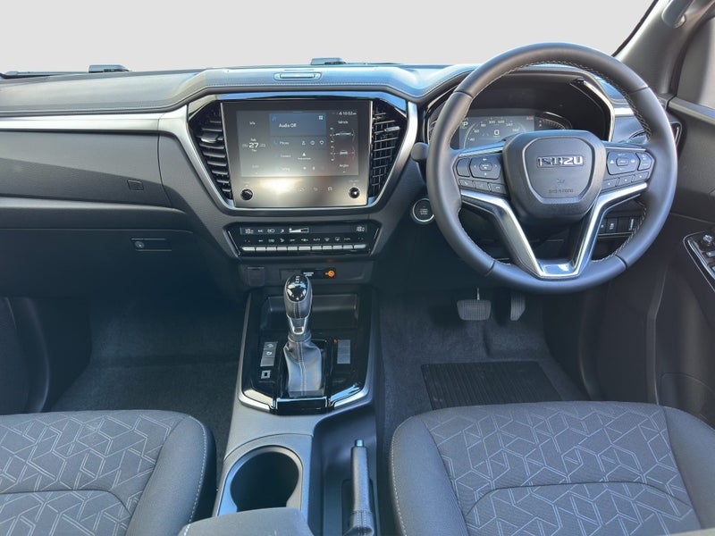 2025 Isuzu D-Max LS 2WD AUTO - SPLASH WHITE image 4