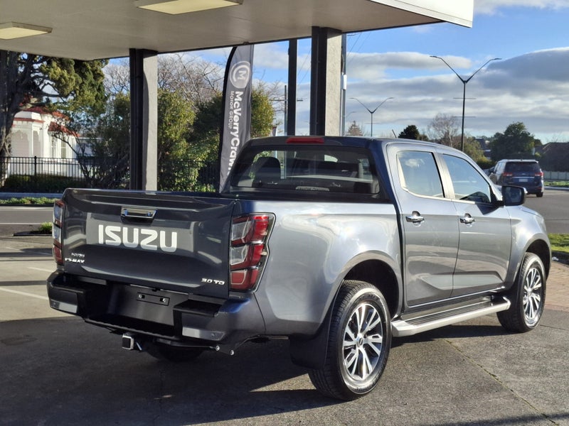 2025 Isuzu D-Max LS 2WD - Available for immedia... image 4