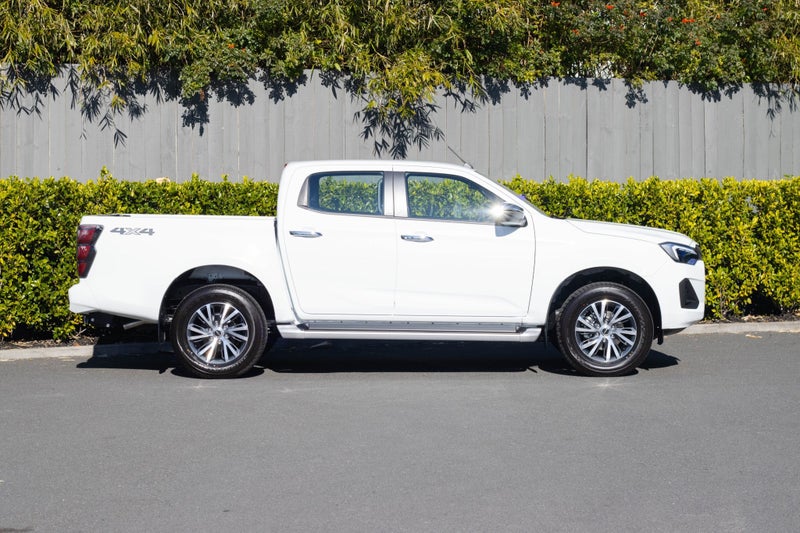2025 Isuzu D-Max LS 4WD Auto DC image 2