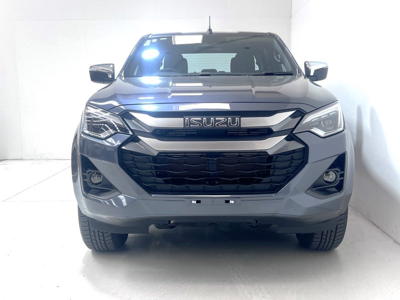 2025 Isuzu D-Max LS D/CAB 4WD - 6 Year Warranty... image 2