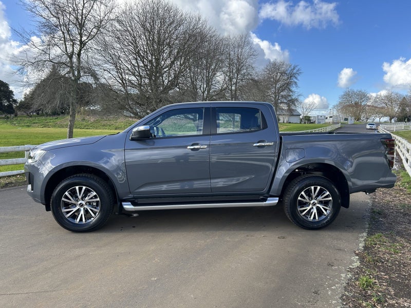 2025 Isuzu D-Max LS Double Cab 2WD F/L image 5