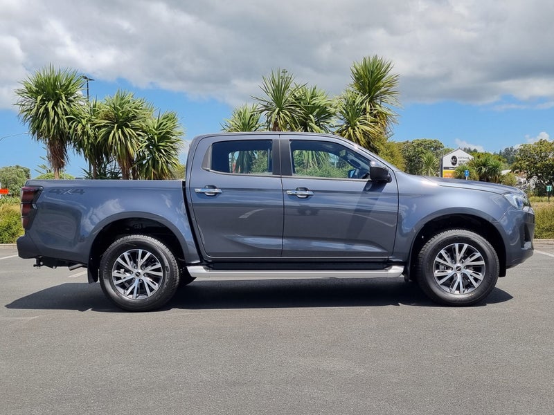 2025 Isuzu D-Max Ls Double Cab 4WD image 4