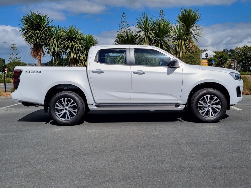 2025 Isuzu D-Max Ls Double Cab 4WD image 4