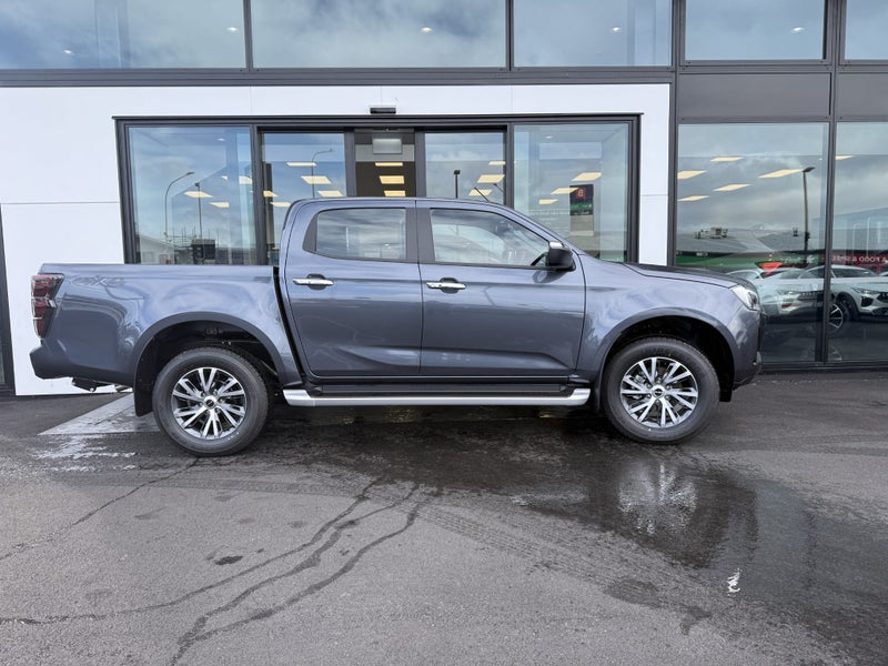 2025 Isuzu D-Max LS DOUBLE CAB 4WD F/ image 2