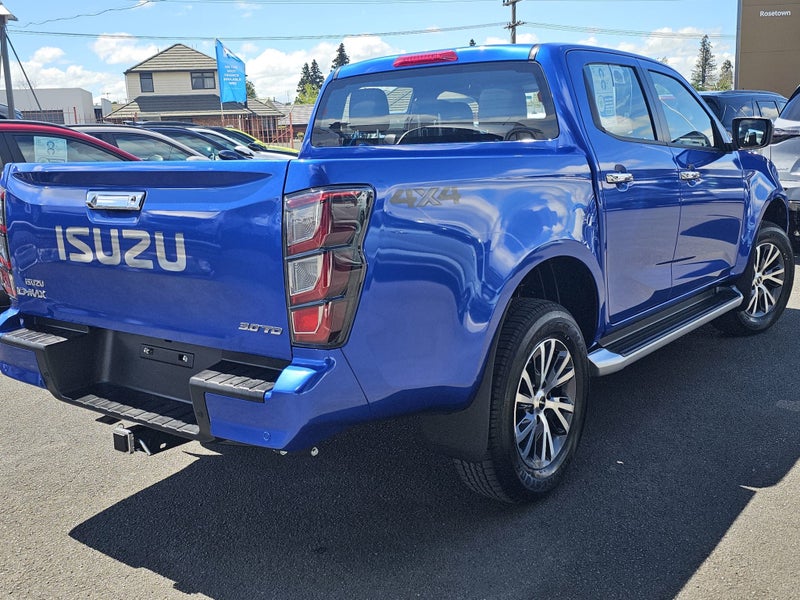 2025 Isuzu D-Max LS Double Cab image 3