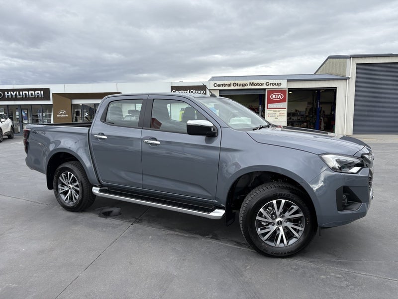 2025 Isuzu D-Max LS Double Cab Auto 4WD image 2