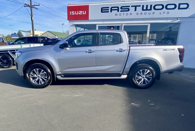 2025 Isuzu D-Max LS Double Cab Auto 4WD image 2