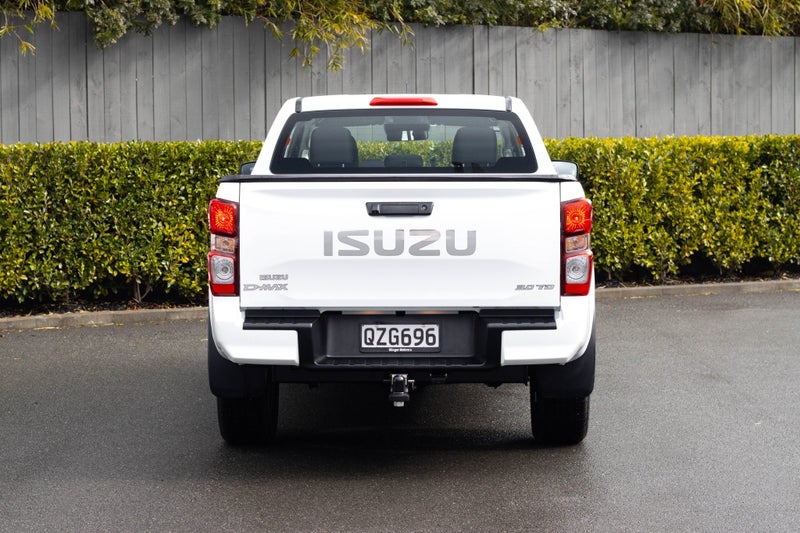 2025 Isuzu D-Max LX 2WD DC Auto image 5