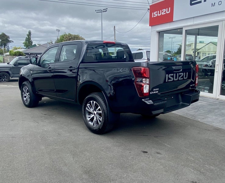 2025 Isuzu D-Max LX Double Cab 3.0D 4x4 6AT image 3