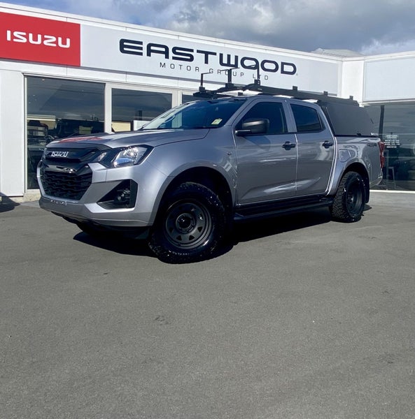 2025 Isuzu D-Max LX Double Cab 3.0D 4x4 6AT image 1