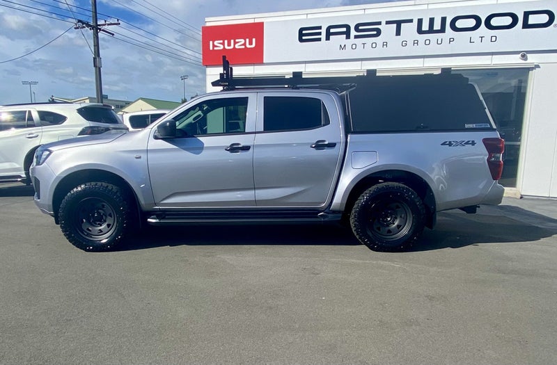 2025 Isuzu D-Max LX Double Cab 3.0D 4x4 6AT image 2