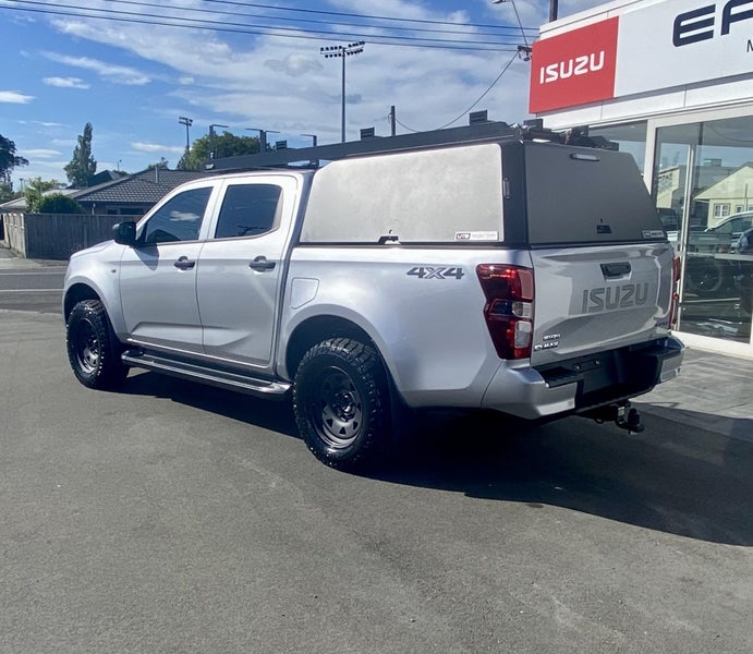 2025 Isuzu D-Max LX Double Cab 3.0D 4x4 6AT image 3