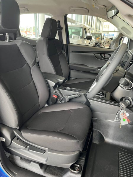 2025 Isuzu D-Max Lx Double Cab 4Wd F/ image 4