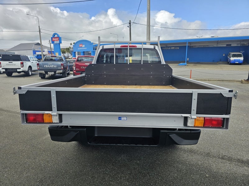 2025 Isuzu D-Max LX Space Cab 3.0D 4WD image 5