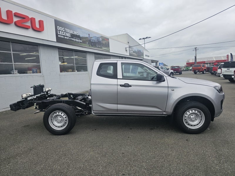 2025 Isuzu D-Max LX Space Cab 3.0D 4WD image 3