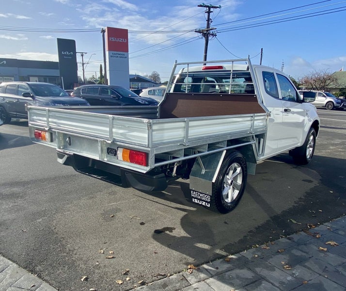 2025 Isuzu D-Max LX Space Cab Auto 4WD image 4