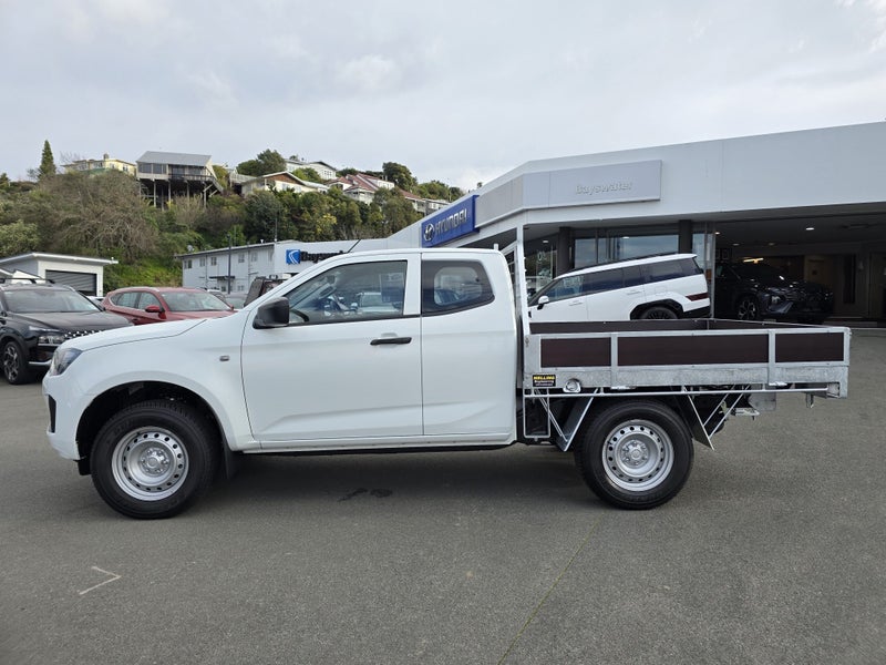 2025 Isuzu D-Max LX SPACE CAB AUTO 4WD image 4