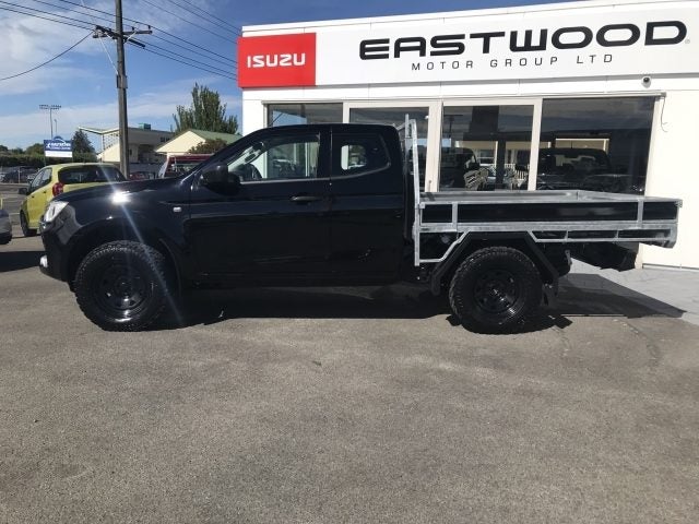 2025 Isuzu D-Max LX Space Cab/Chassis 3.0D 4x4 6AT image 3