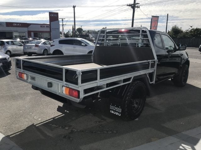 2025 Isuzu D-Max LX Space Cab/Chassis 3.0D 4x4 6AT image 4