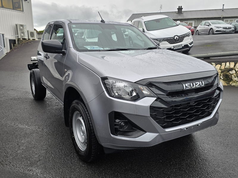 2025 Isuzu D-Max LX SpaceCab 4x4 image 3