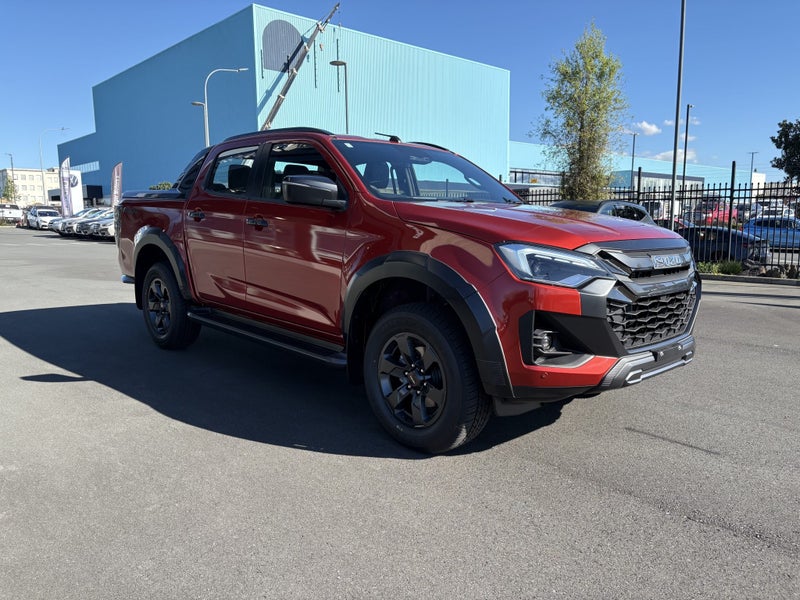 2025 Isuzu D-Max X-Terrain 4WD DC image 2