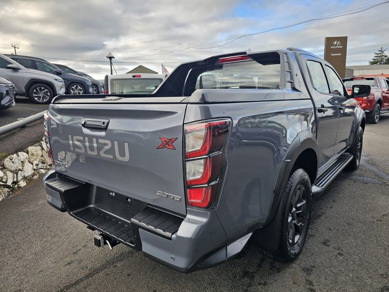 2025 Isuzu D-Max X-Terrain image 3