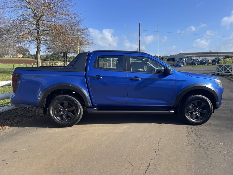 2025 Isuzu D-Max X-Terrain DCab 4WD image 2