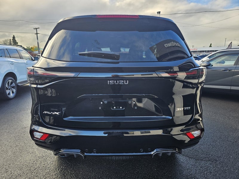 2025 Isuzu MU-X LS-T image 5