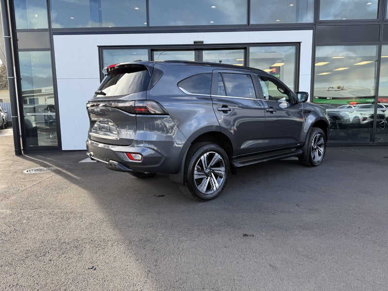 2025 Isuzu MU-X LS-T 4WD AUTO 3.0DT image 3