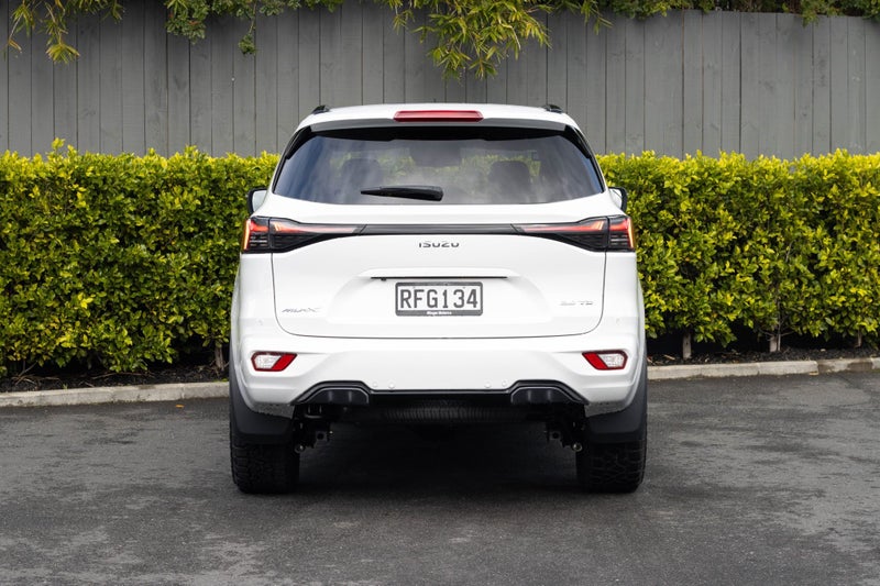 2025 Isuzu MU-X LS-T 4WD Auto image 5