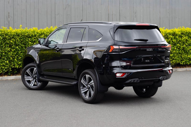 2025 Isuzu MU-X LS-T 4WD Auto image 3