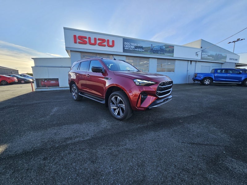 2025 Isuzu MU-X LS-T SUV 3.0D 4x4 6AT image 2
