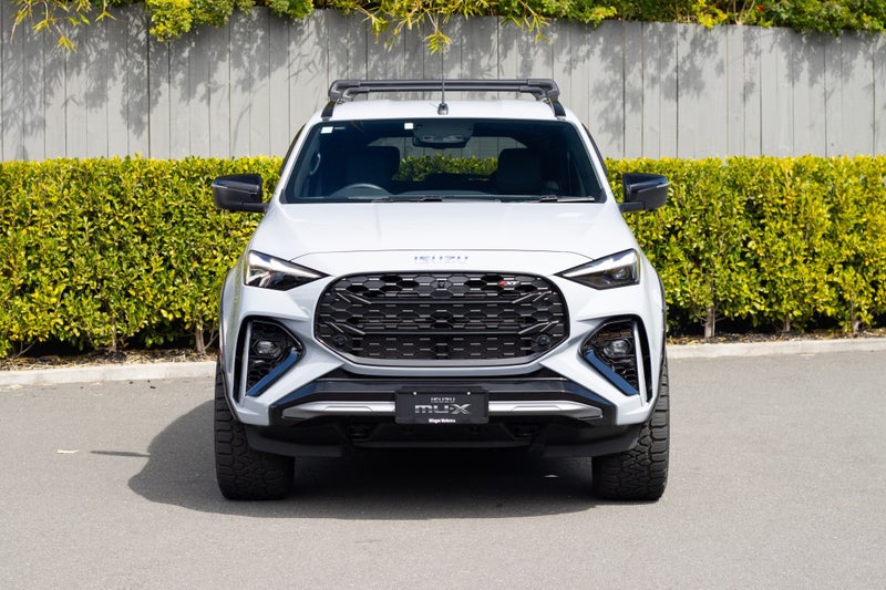 2025 Isuzu MU-X XT 3.0D image 4