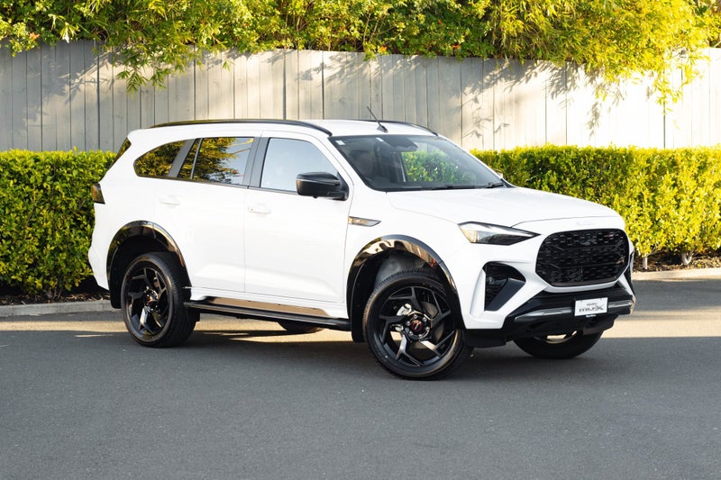 2025 Isuzu MU-X XT 4WD Auto image 1