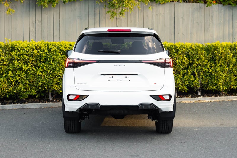 2025 Isuzu MU-X XT 4WD Auto image 5
