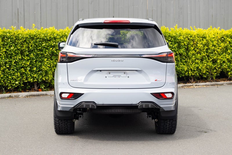 2025 Isuzu MU-X XT 4WD Auto image 5