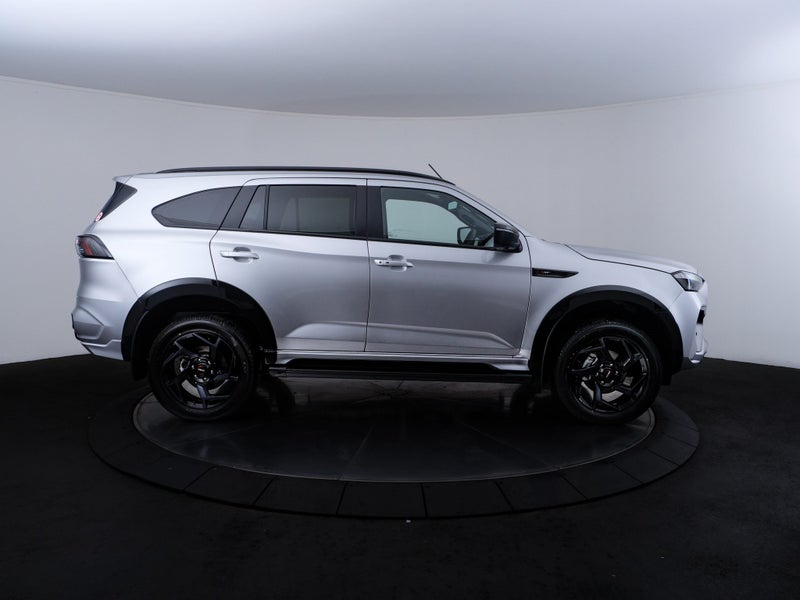 2025 Isuzu MU-X XT X-Terrain 4X4 image 4