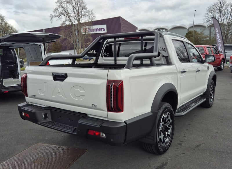 2025 JAC T9 Luxury image 5