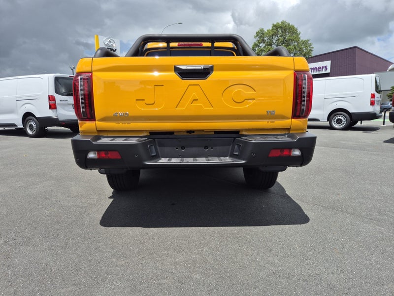 2025 JAC T9 Luxury image 4