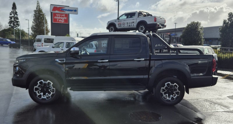 2025 JAC T9 Luxury image 2