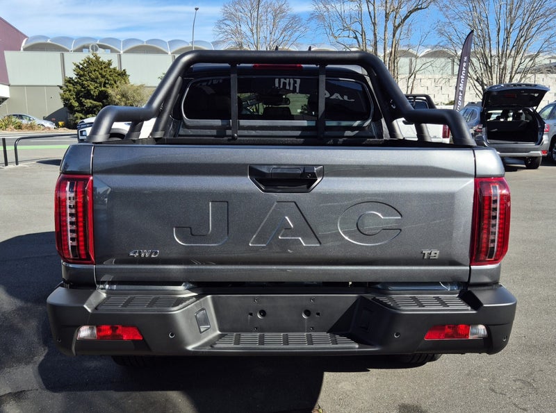 2025 JAC T9 Luxury image 5