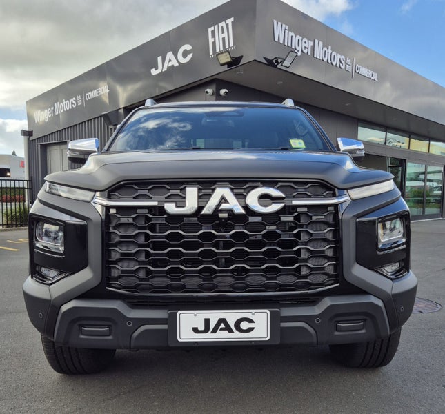 2025 JAC T9 Luxury image 2